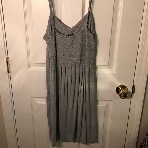 Grey Dress - Picture 2 of 3